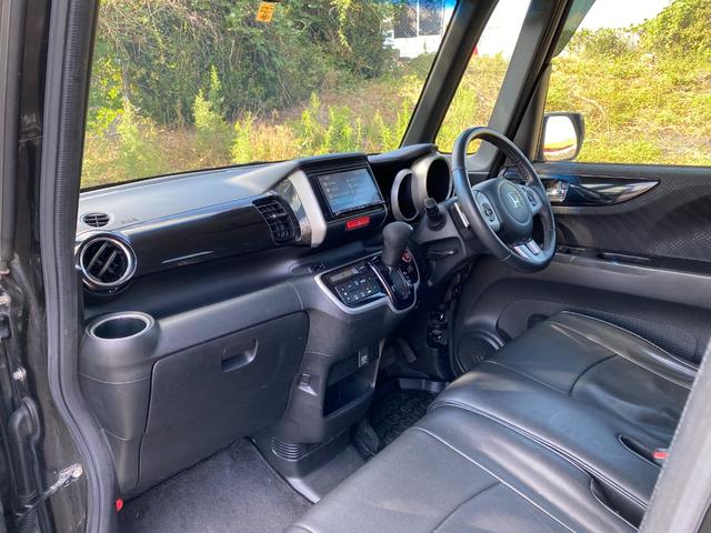 クルマだけでなくお店のこともよかったらご覧ください☆販売店ページにスタッフ（私１人ですが。笑）整備、サービスなどたくさんの情報を記載しています☆