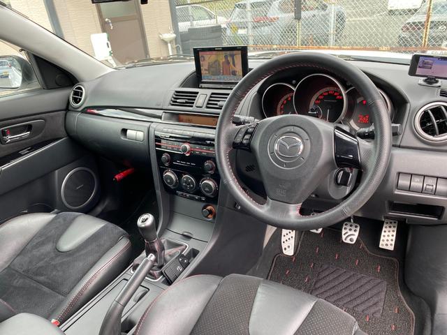 マツダスピードアクセラ ベースグレード　マツダ整備歴　禁煙車　ＴＶ　ＤＶＤ　ＥＴＣ　スマートキー２個　ドラレコ（5枚目）
