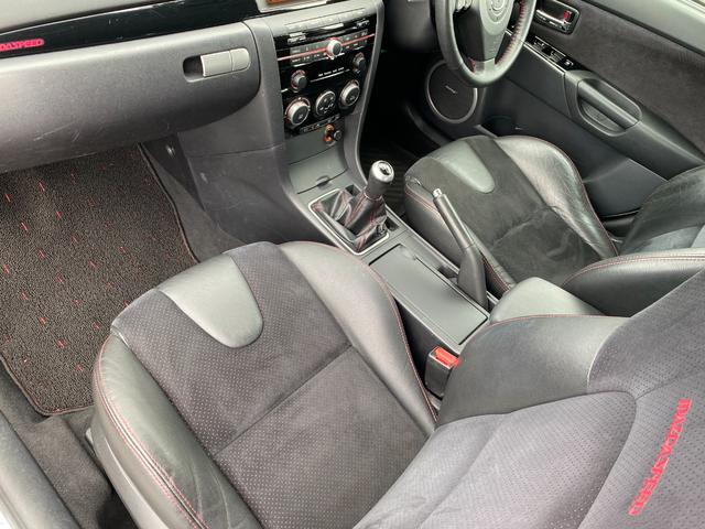 マツダスピードアクセラ ベースグレード　マツダ整備歴　禁煙車　ＴＶ　ＤＶＤ　ＥＴＣ　スマートキー２個　ドラレコ（32枚目）