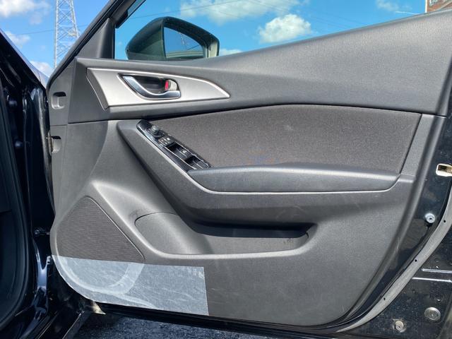 アクセラスポーツ 15S 禁煙車 メーカーオプション・CD/DVDプレーヤー+地上デジタルTVチューナー(フルセグ)(27枚目)