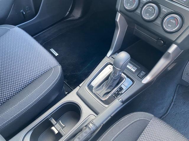 フォレスター 2.0i-L アイサイト 禁煙車 TV DVD Bluetooth バックカメラ スバル整備歴 スマートキー2個(18枚目)