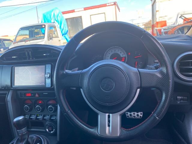８６ ＧＴリミテッド　禁煙車　ナビ　ＴＶ　ＤＶＤ　Ｂｌｕｅｔｏｏｔｈ　バックカメラ　スマートキー２個　プッシュスタート　トヨタメンテ歴（14枚目）