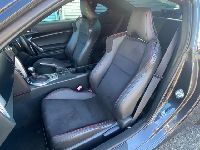 ８６ ＧＴリミテッド　禁煙車　ナビ　ＴＶ　ＤＶＤ　Ｂｌｕｅｔｏｏｔｈ　バックカメラ　スマートキー２個　プッシュスタート　トヨタメンテ歴（28枚目）