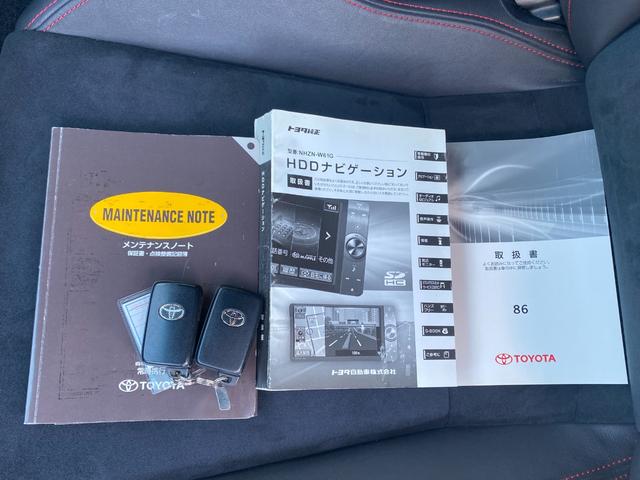 ８６ ＧＴリミテッド　禁煙車　ナビ　ＴＶ　ＤＶＤ　Ｂｌｕｅｔｏｏｔｈ　バックカメラ　スマートキー２個　プッシュスタート　トヨタメンテ歴（32枚目）
