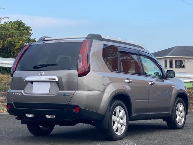 クルマの写真は４０枚以上取るようにしています☆一物一価の中古車なので外装の細かいキズやタッチペン。内装はシートの状態やパネルやオーディオ周りもたくさん撮影しております！ｏ（｀ω´　）ｏ