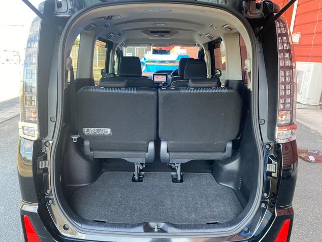 ヴォクシー ＺＳ　１オーナー禁煙車　後席モニター　前後ドラレコ　ＴＶ　ＤＶＤ　Ｂｌｕｅｔｏｏｔｈ　バックカメラ　両側電動ドア　スマートキー２個（25枚目）