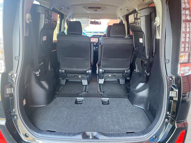 ヴォクシー ＺＳ　１オーナー禁煙車　後席モニター　前後ドラレコ　ＴＶ　ＤＶＤ　Ｂｌｕｅｔｏｏｔｈ　バックカメラ　両側電動ドア　スマートキー２個（27枚目）