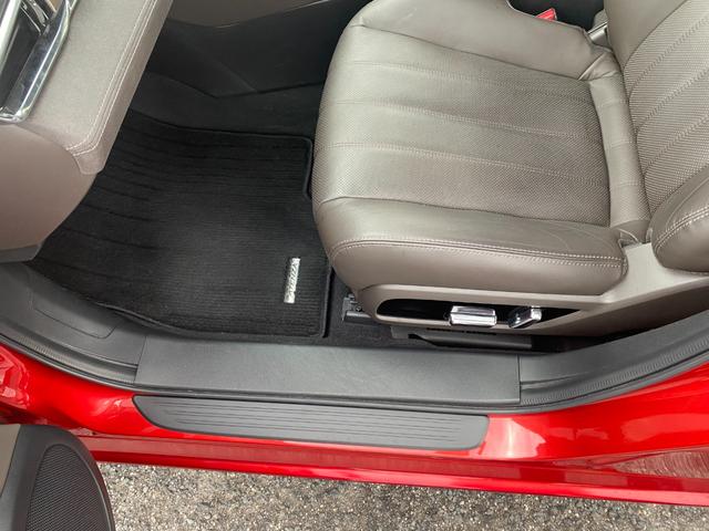 アテンザセダン XD Lパッケージ 禁煙車 マツダ整備歴 360カメラ コーナーセンサー 前後ドラレコ スマートキー2個 TV DVD 19インチアルミ(31枚目)