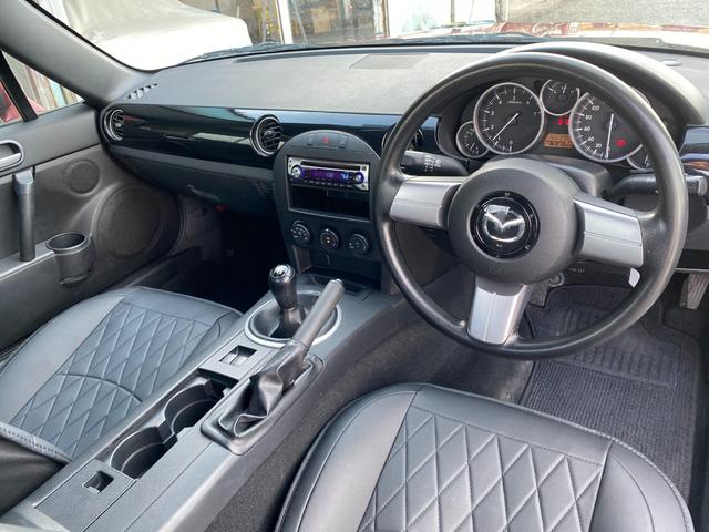 ロードスター ロードスターＲＨＴ　５ＭＴ　電動ルーフ動作確認済　カッパーレッド　キーレス　純正アルミ　ＥＴＣ（5枚目）