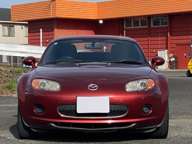 ロードスター ロードスターＲＨＴ　５ＭＴ　電動ルーフ動作確認済　カッパーレッド　キーレス　純正アルミ　ＥＴＣ（27枚目）