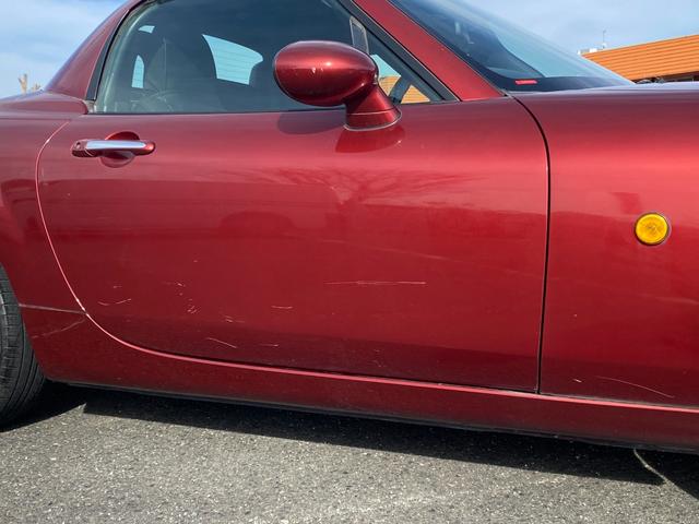 ロードスター ロードスターＲＨＴ　５ＭＴ　電動ルーフ動作確認済　カッパーレッド　キーレス　純正アルミ　ＥＴＣ（39枚目）
