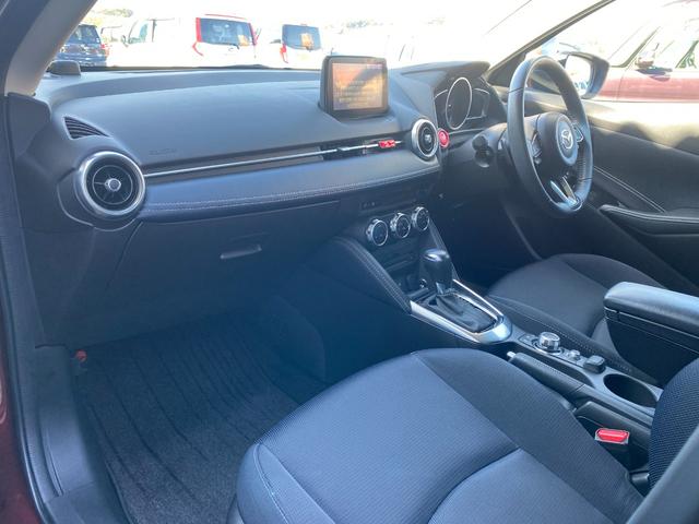 ＭＡＺＤＡ２ ＸＤプロアクティブ　Ｓパッケージ　禁煙車　マツダ整備歴　整備記録簿　３６０度モニター　スマートキー２個　ＴＶ　ＤＶＤ　Ｂｌｕｅｔｏｏｔｈ（32枚目）