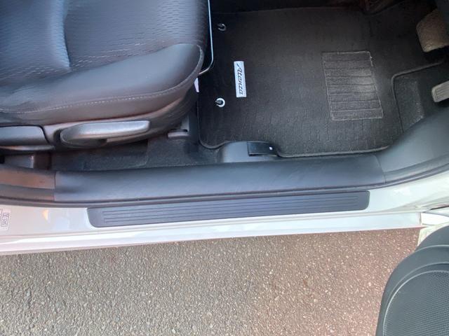 �V�����N���}���w�����邱�ƂŁA�y�������������͂����������N���}��̔����邱�Ƃ����łȂ��A�N���}��ʂ��Ċ��ł��炤���Ƃ�厖�ɂ��Ă��X�����Ă���܂���