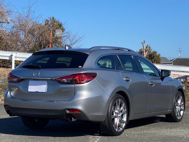 �N���}�̎ʐ^�͂S�O���ȏ���悤�ɂ��Ă��܂����ꕨ�ꉿ�̒��ÎԂȂ̂ŊO���ׂ̍����L�Y��^�b�`�y���B�����̓V�[�g�̏�Ԃ�p�l����I�[�f�B�I�������������B�e���Ă���܂��I���i�M��´�@�j��