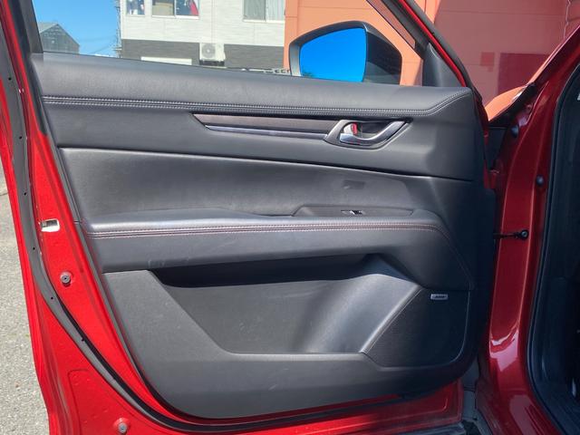 ＣＸ－５ ＸＤ　ブラックトーンエディション　１オーナー禁煙車　３６０モニター　運転席側面修復　ＴＶ　Ｂｌｕｅｔｏｏｔｈ　スマートキー２個（31枚目）