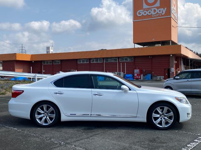 LS LS600h バージョンS Iパッケージ 屋根車庫保管 レーダークルーズ TV バックカメラ サンルーフ スマートキー(56枚目)