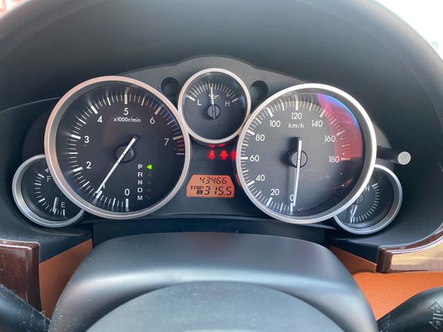 �C���X�^�̓��e�ōD�]�ȓ��e�͂��q�l�Ƃ̂����񕨌�B�w���������R�A���̔w�i��A�[�Ԃ܂ł̃h���}�𓊍e���Ă���܂��I�J�[�Z���^�[�����Ō������肢�܂��I