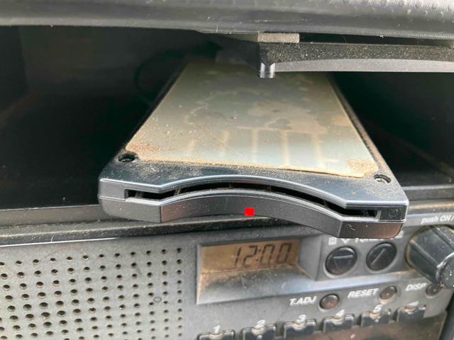 エルフトラック トラック MT 後輪ダブル ETC キーレスエントリー エアコン パワーウィンドウ 運転席エアバッグ 助手席エアバッグ(10枚目)