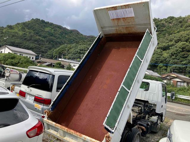 エルフトラック トラック MT 後輪ダブル ETC キーレスエントリー エアコン パワーウィンドウ 運転席エアバッグ 助手席エアバッグ(17枚目)