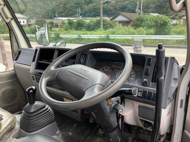 エルフトラック トラック MT 後輪ダブル ETC キーレスエントリー エアコン パワーウィンドウ 運転席エアバッグ 助手席エアバッグ(35枚目)