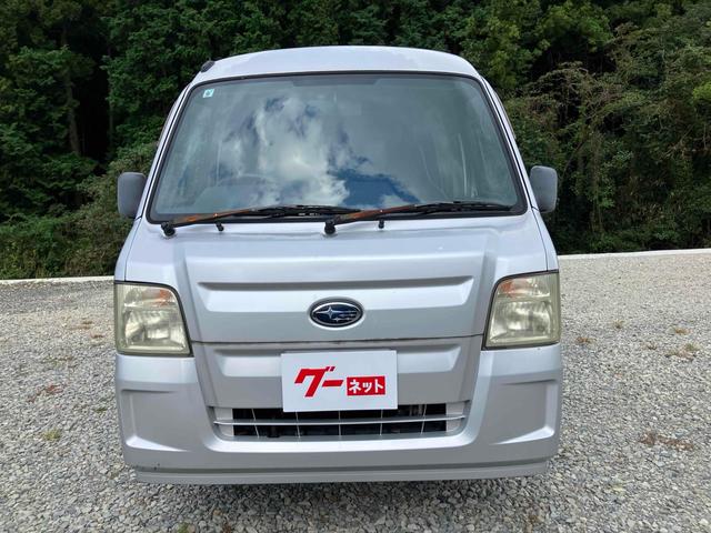 サンバーバン トランスポーター　軽バン　ＭＴ　両側スライドドア　キーレスエントリー　エアコン　パワーウィンドウ　運転席エアバッグ　ＣＤ（3枚目）