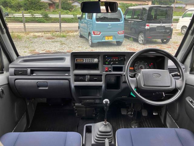 サンバーバン トランスポーター　軽バン　ＭＴ　両側スライドドア　キーレスエントリー　エアコン　パワーウィンドウ　運転席エアバッグ　ＣＤ（48枚目）