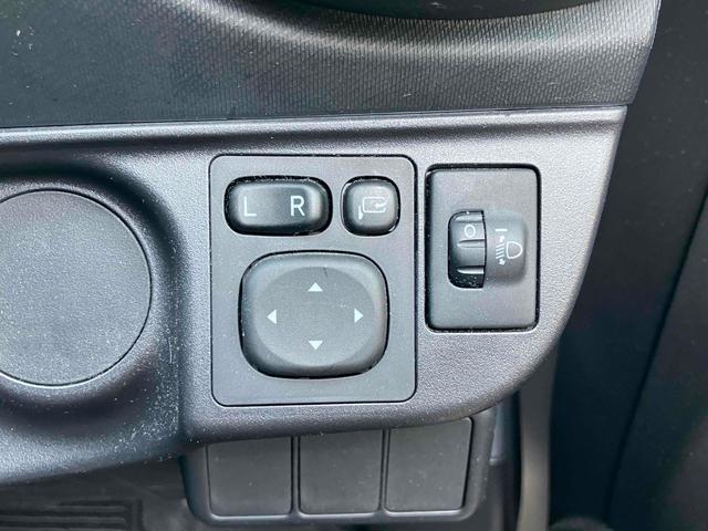 アクア Ｌ　ドライブレコーダー　ＥＴＣ　電動格納ミラー　ＣＶＴ　盗難防止システム　衝突安全ボディ　ＡＢＳ　ＥＳＣ　ＣＤ　エアコン（39枚目）