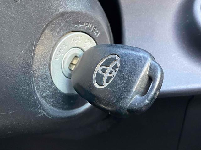 アクア Ｓ　ドライブレコーダー　ＥＴＣ　バックカメラ　ナビ　ＴＶ　電動格納ミラー　ＣＶＴ　衝突安全ボディ　ＡＢＳ　ＥＳＣ　ＣＤ　Ｂｌｕｅｔｏｏｔｈ　エアコン　パワーステアリング　パワーウィンドウ（10枚目）