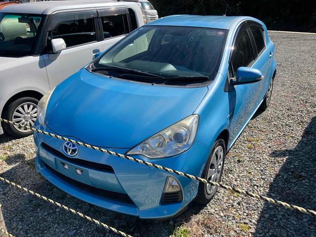 アクア Ｓ　ドライブレコーダー　ＥＴＣ　バックカメラ　ナビ　ＴＶ　電動格納ミラー　ＣＶＴ　衝突安全ボディ　ＡＢＳ　ＥＳＣ　ＣＤ　Ｂｌｕｅｔｏｏｔｈ　エアコン　パワーステアリング　パワーウィンドウ（12枚目）