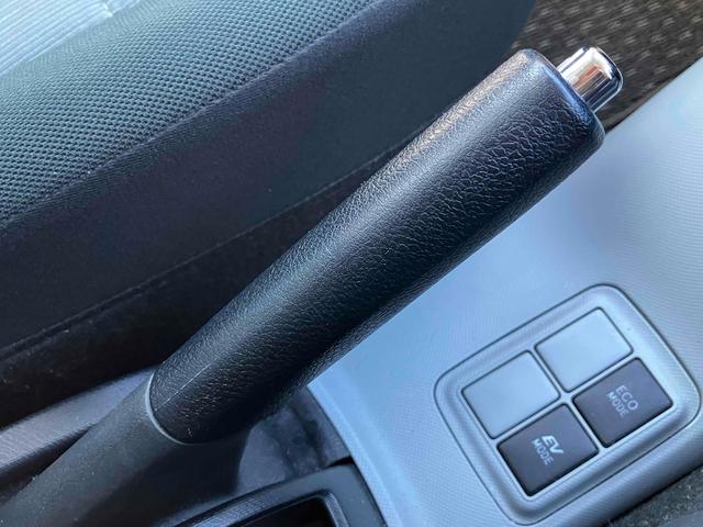 アクア Ｓ　ドライブレコーダー　ＥＴＣ　バックカメラ　ナビ　ＴＶ　電動格納ミラー　ＣＶＴ　衝突安全ボディ　ＡＢＳ　ＥＳＣ　ＣＤ　Ｂｌｕｅｔｏｏｔｈ　エアコン　パワーステアリング　パワーウィンドウ（39枚目）