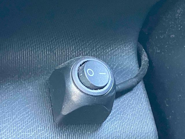 アクア Ｓ　ドライブレコーダー　ＥＴＣ　バックカメラ　ナビ　ＴＶ　電動格納ミラー　ＣＶＴ　衝突安全ボディ　ＡＢＳ　ＥＳＣ　ＣＤ　Ｂｌｕｅｔｏｏｔｈ　エアコン　パワーステアリング　パワーウィンドウ（44枚目）