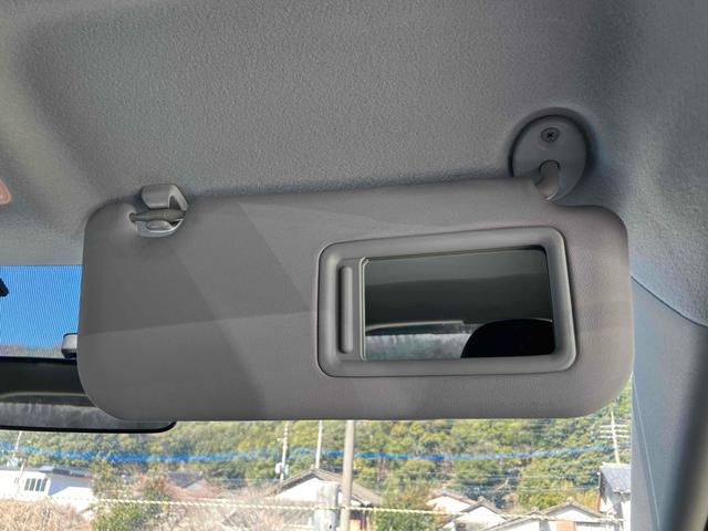 アクア Ｓ　ドライブレコーダー　ＥＴＣ　バックカメラ　ナビ　ＴＶ　電動格納ミラー　ＣＶＴ　衝突安全ボディ　ＡＢＳ　ＥＳＣ　ＣＤ　Ｂｌｕｅｔｏｏｔｈ　エアコン　パワーステアリング　パワーウィンドウ（47枚目）