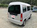 サンバーバン トランスポーター　軽バン　ＭＴ　両側スライドドア　キーレスエントリー　エアコン　パワーウィンドウ　運転席エアバッグ　ＣＤ（7枚目）