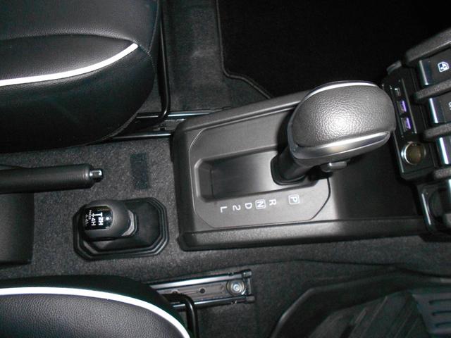 ジムニー XC デュアルカメラブレーキサポート/ケンウッド8インチフルセグナビ/Bモニター/ETC/前後ドラレコ/クルコン/プッシュスタート/前席革調シートカバー/LEDライト/シートヒーター/純正アルミ/禁煙車(25枚目)