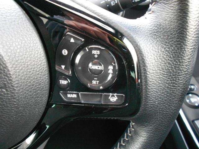 Ｎ－ＯＮＥ プレミアム　ホンダセンシング／走行８９５０キロ／純正オーディオディスプレイ／バックカメラ／ＬＥＤライト／純正アルミ／スマートキー／シートヒーター／禁煙車（23枚目）