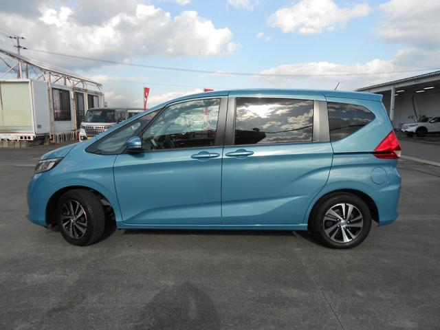 フリード G・ホンダセンシング ホンダセンシング/走行33100キロ/純正フルセグナビ/バックカメラ/ETC/クルーズコントロール/スマートキー/LEDライト/両側電動スライドドア/純正アルミ/禁煙車(8枚目)