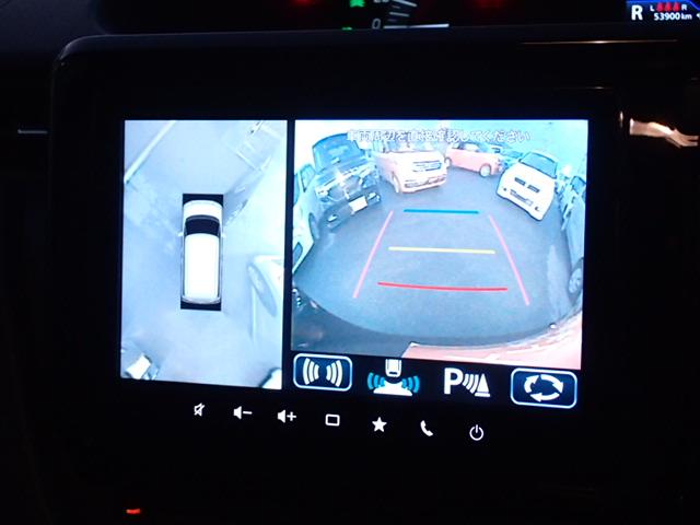 大人気！【全方位モニター付メモリーナビ】★真上から見たような全方位が見える映像が特徴です！