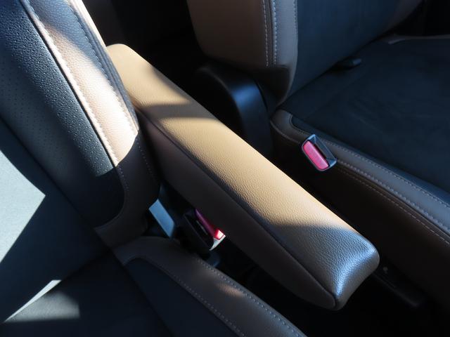 �^�]�ȂɁy�t�����g�A�[�����X�g�z������܂��B