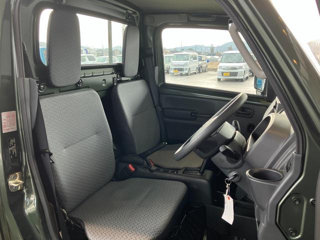 キャリイトラック ＫＣエアコン・パワステ農繁　７型　サポカー　デュアルカメラブレーキサポート│１２インチラジアルタイヤ│マニュアルエアコン│ウレタンステアリングホイール（8枚目）