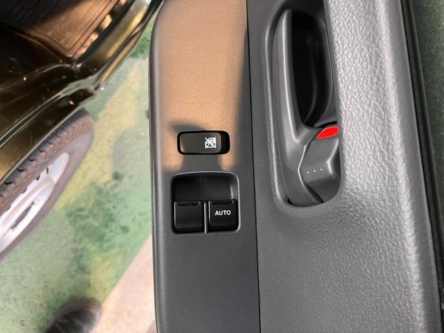 キャリイトラック ＫＣエアコン・パワステ農繁　７型　サポカー　デュアルカメラブレーキサポート│１２インチラジアルタイヤ│マニュアルエアコン│ウレタンステアリングホイール（30枚目）