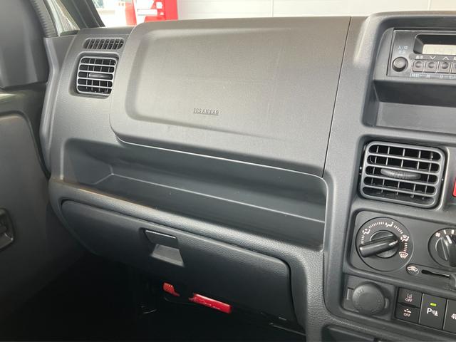 キャリイトラック ＫＣエアコン・パワステ農繁　７型　サポカー　デュアルカメラブレーキサポート│１２インチラジアルタイヤ│マニュアルエアコン│ウレタンステアリングホイール（38枚目）