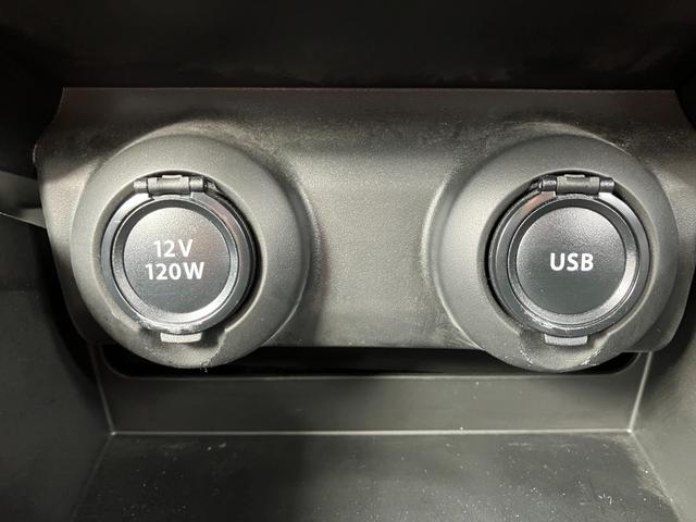 �y�t�r�a�\�P�b�g�z�y�A�N�Z�T���[�\�P�b�g�z�̗������C���p�l�Z���^�[�ɔz�u�B