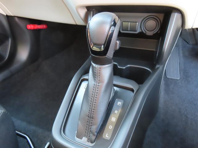 �t���A�b�u�s�ł��B���������ӂ��V���o�[�X�e�b�`�̃V�t�g�u�[�c�I���D�݂̕��͐���B