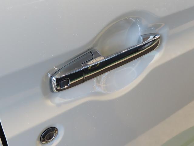 �^�]�Ȃ̃h�A�̓X�}�[�g�L�[��g�ɂ��Ă���΁A�w��ЂƂŊJ���ł���y���N�G�X�g�X�C�b�`�z�I