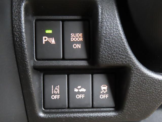 �y�Ƃ͎v���Ȃ��قǂ̖L�x�ȑ��������͓I�I�e�@�\�̐؂�ւ��{�^���͉^�]�Ȃ��瑀�색�N���N�B