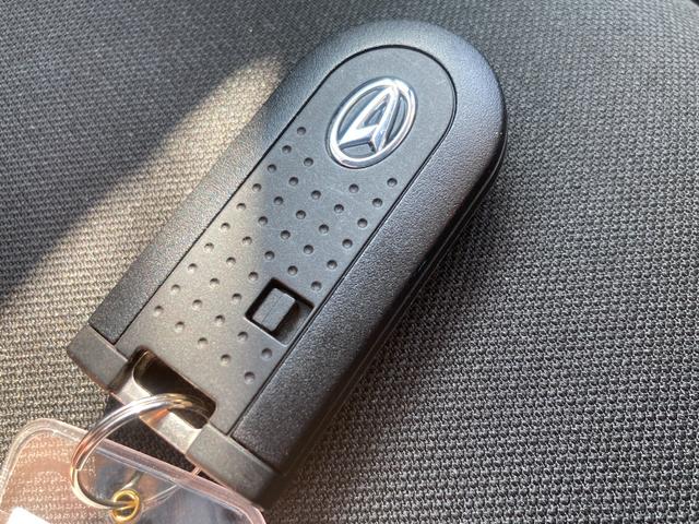 ムーヴ Ｘ　ＳＡ　１オーナー禁煙車　スマアシ装着車　純正ＣＤオーディオ　スマートキー　シートカバー（3枚目）