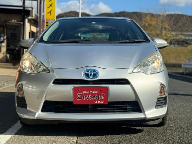 アクア L ユーザー買取車 純正ナビ TV Bluetooth キーレス(6枚目)