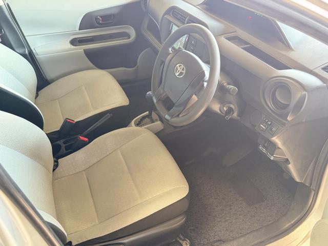 アクア L ユーザー買取車 純正ナビ TV Bluetooth キーレス(12枚目)