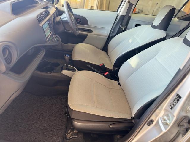 アクア L ユーザー買取車 純正ナビ TV Bluetooth キーレス(15枚目)