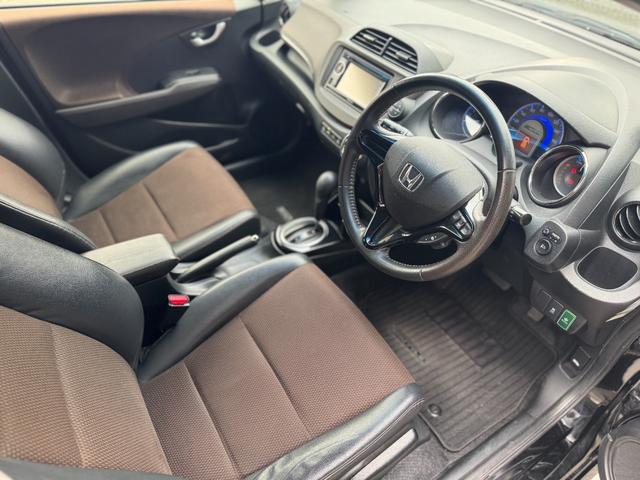 フィットシャトルハイブリッド ハイブリッド・スマートセレクション　ユーザー買取車　走行距離６６０００ｋｍ　スマートキー　クルーズコントロール（24枚目）